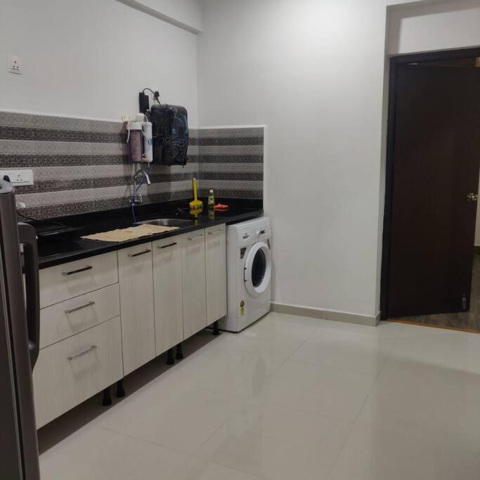 Kivi'S Kozy 2Bhk Luxurious Apartment Goa By Leela Homes 아르포라 외부 사진